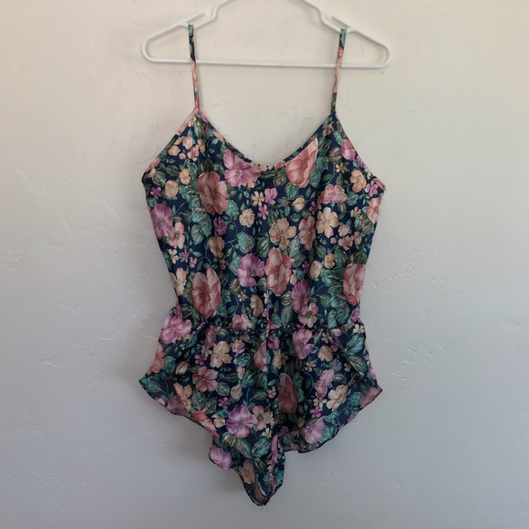 California Dynasty Other - Vintage California Dynasty Floral Sleep Romper L